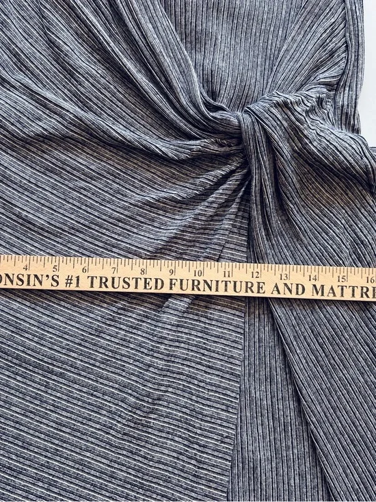 MM Lafleur Gray Ribbed Twist-Front short Dress - Picture 6 of 10